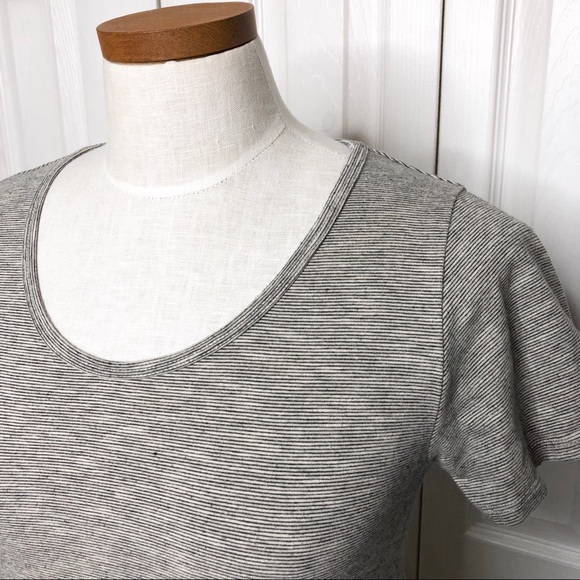 Lularoe micro-striped classic Tee, soft cotton - Picture 2 of 5